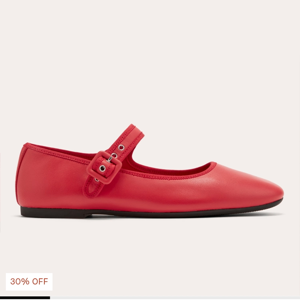 Everlane The Day Buckle Maryjane in Classic Red -size 7